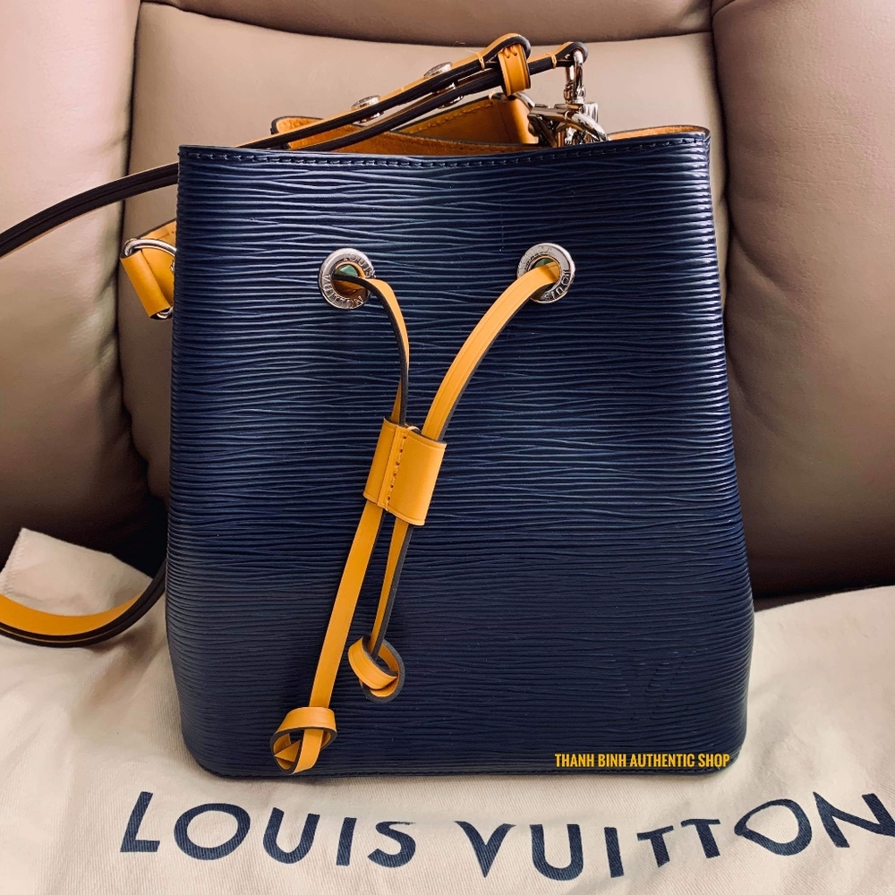 Louis Vuitton NeoNoe BB bag